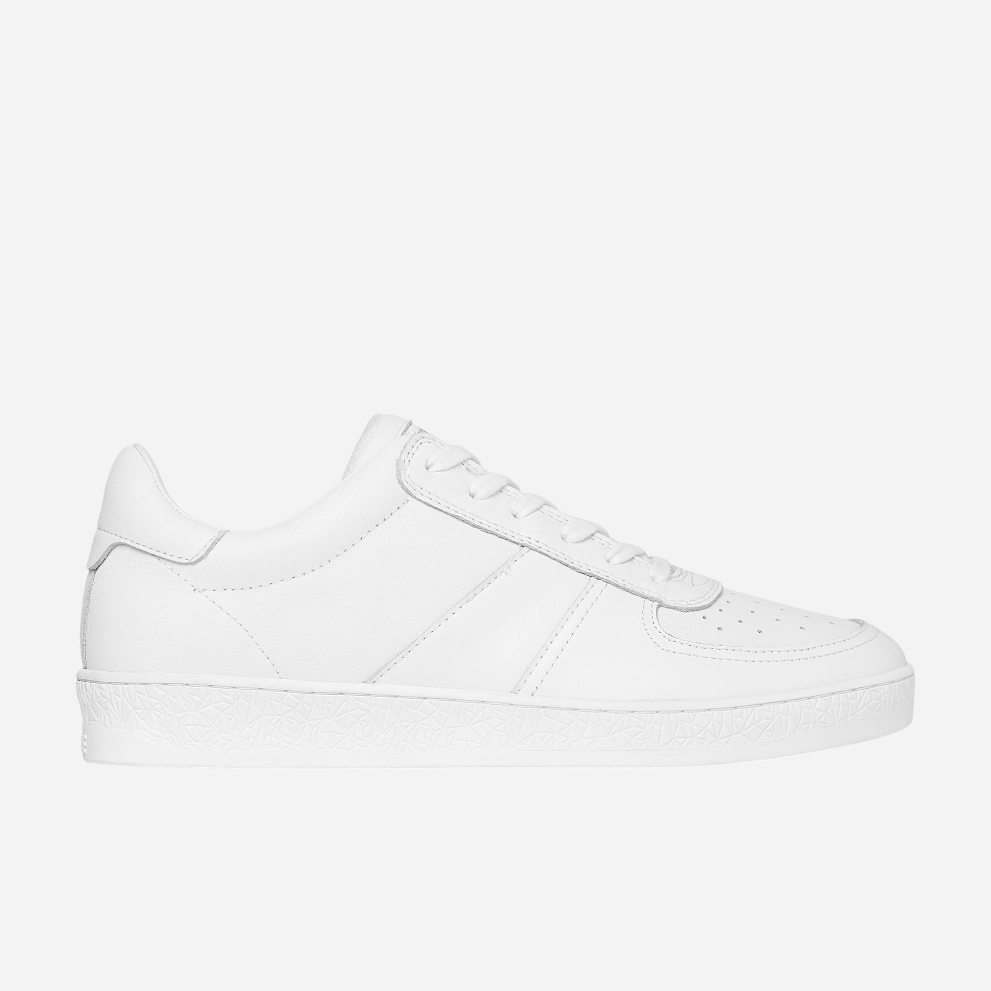 Geode Manifest Sneaker in White/Leather