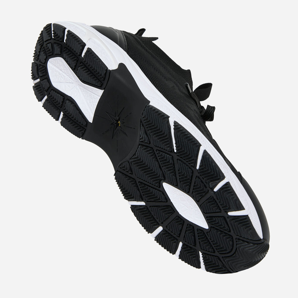 The Awakening Sneaker Black/Knit