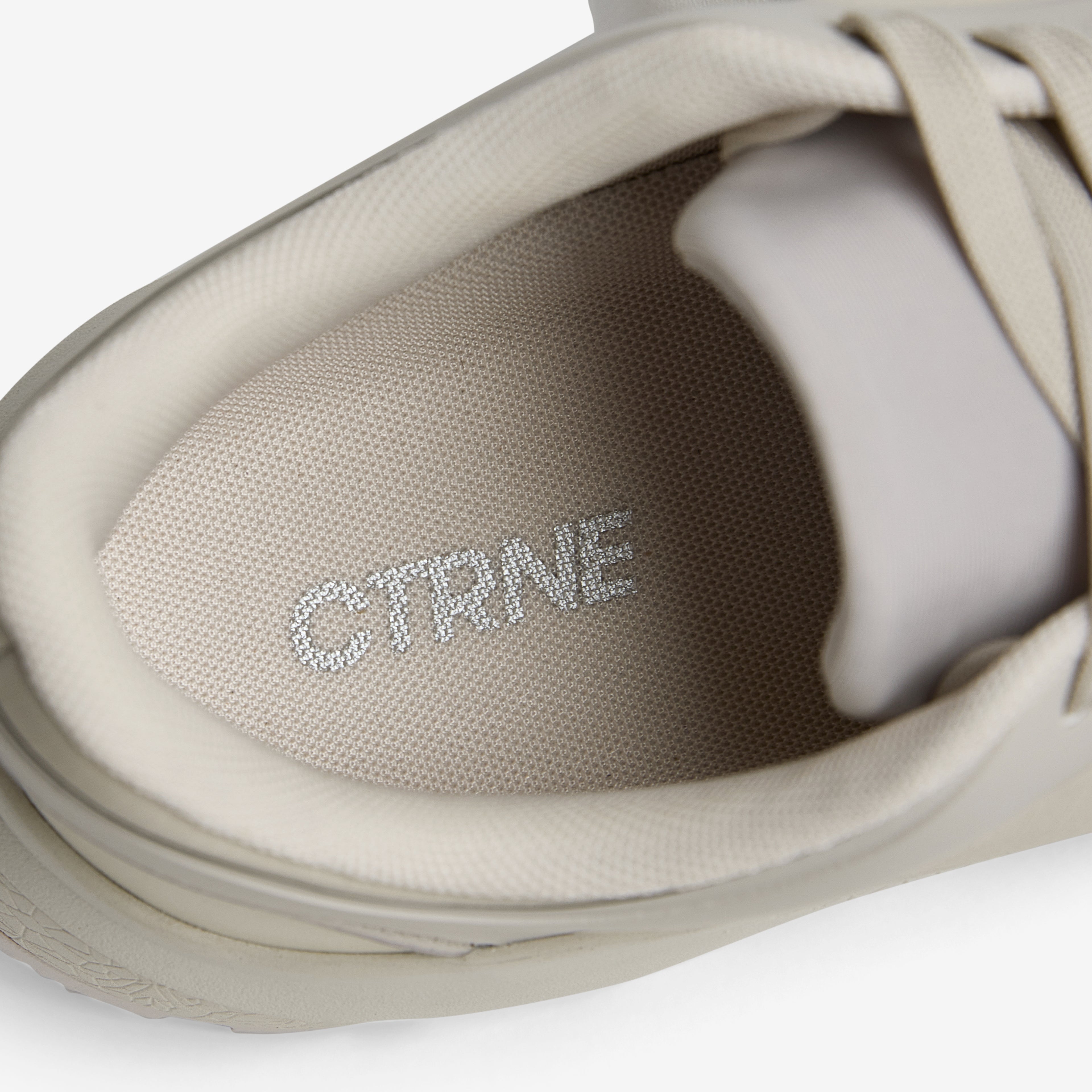 CTRNE Connect Sneaker - Cloud Dancer