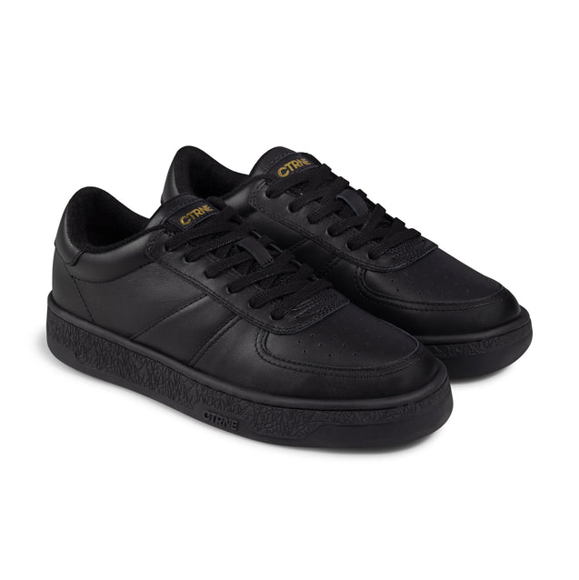 The Manifest Sneaker in Black/Leather