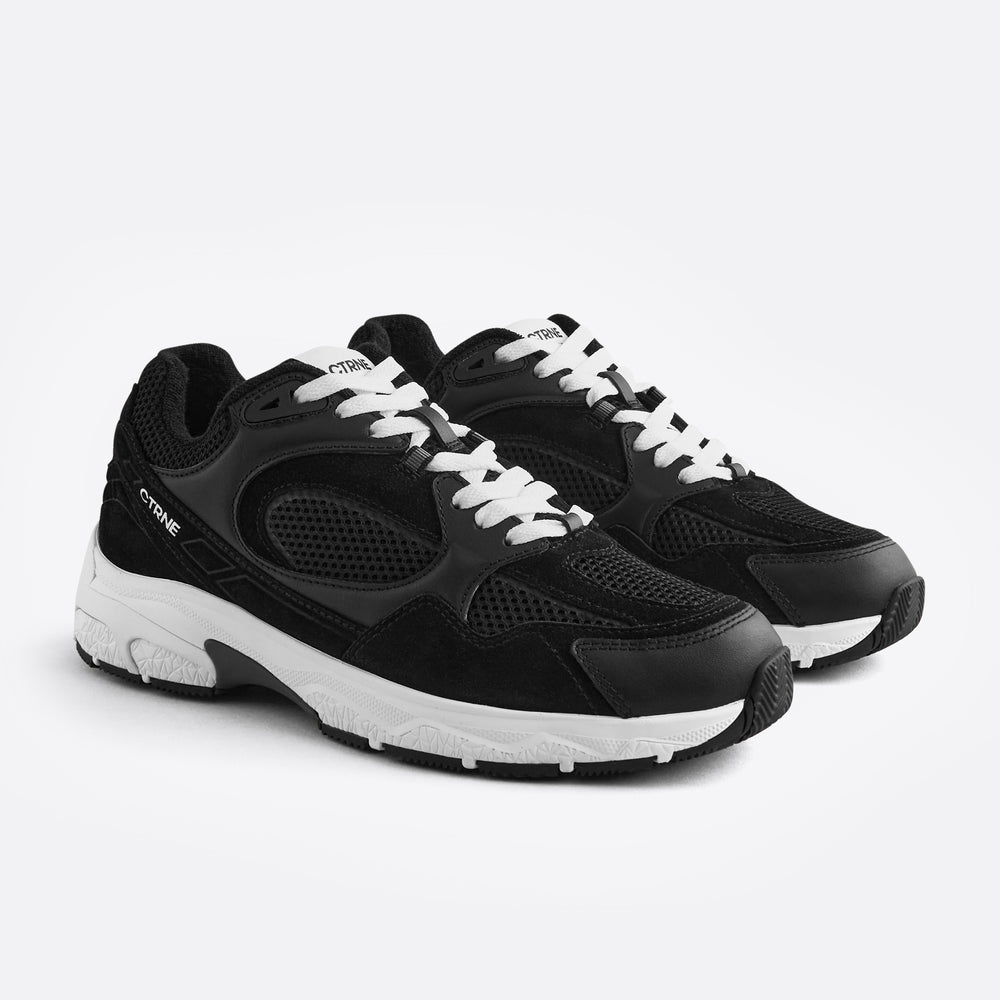 The Abundance Sneaker Black/White/Suede Ladies