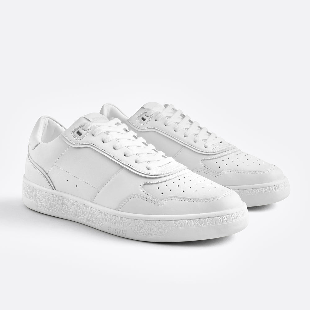 Orgonite Manifest Sneaker in Weiß/Leder