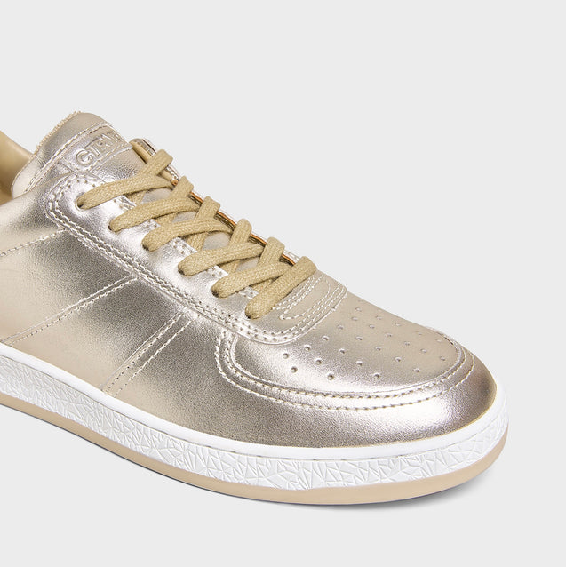 Geode Manifest Sneaker in Gold/Leather Ladies