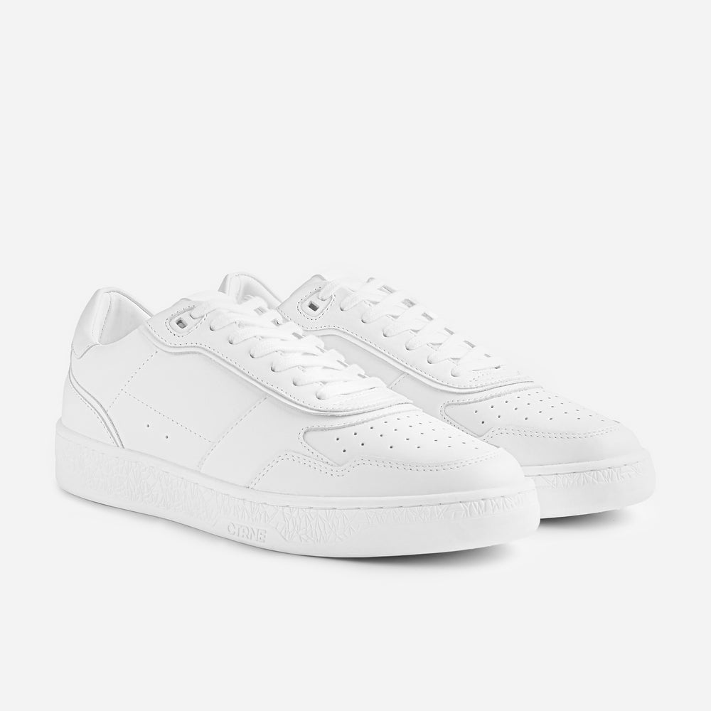 Orgonite Manifest Sneaker in White/Leather Ladies