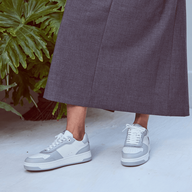 Orgonite Manifest Sneaker in White/Grey/Leather Ladies