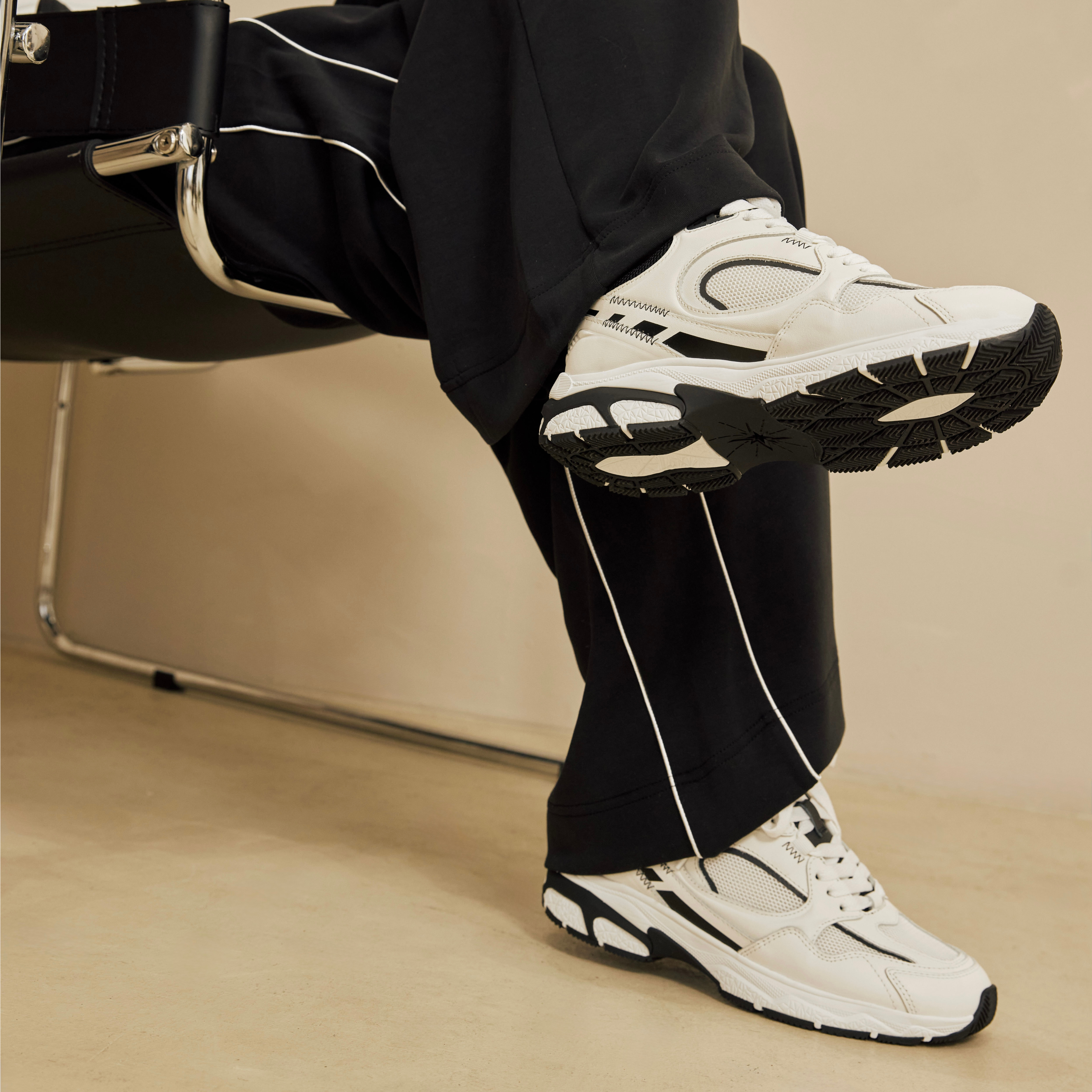 The Abundance Sneaker - White/Jet Black/Leather - Ladies