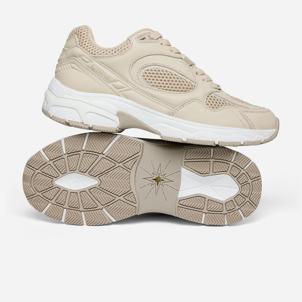 The Abundance Sneaker Oatmilk/Leather Ladies