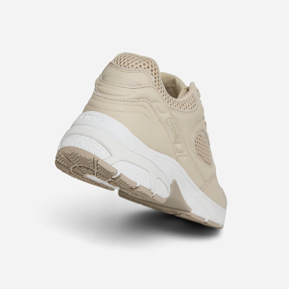The Abundance Sneaker Oatmilk/Leather Ladies