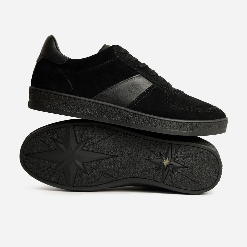 Geode Manifest Sneaker in Schwarz/Schwarz/Wildleder Damen