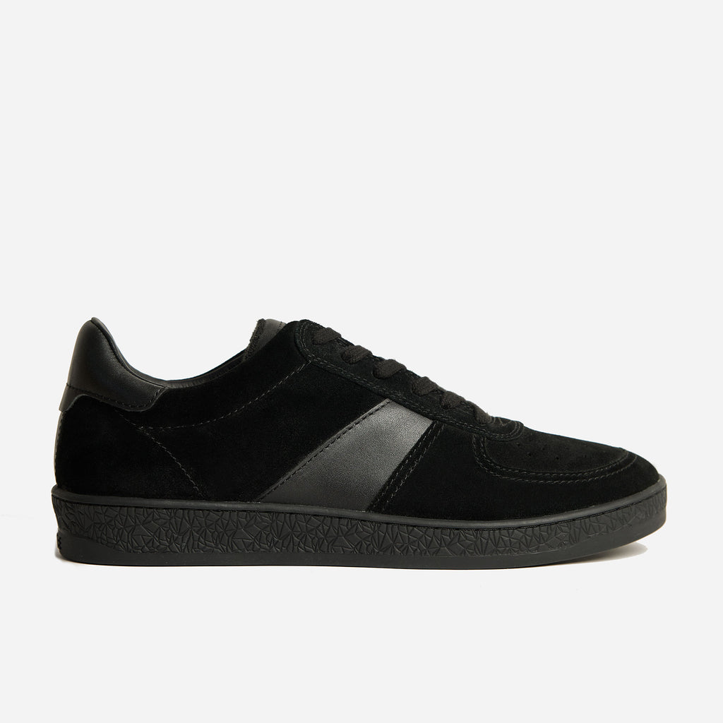 Geode Manifest Sneaker - Black/Black/Suede