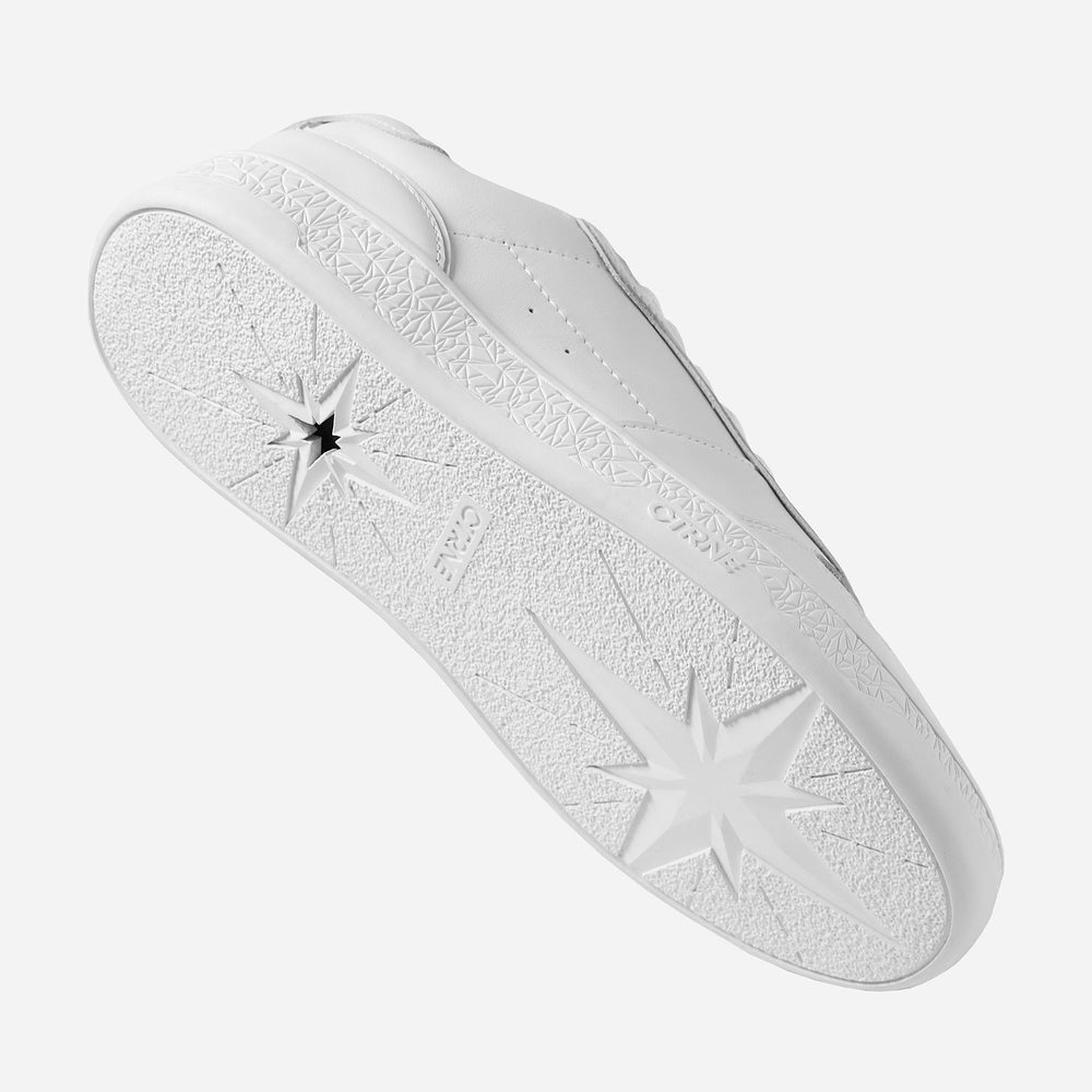 Zapatillas deportivas Orgonite Manifest en color blanco y cuero para mujer